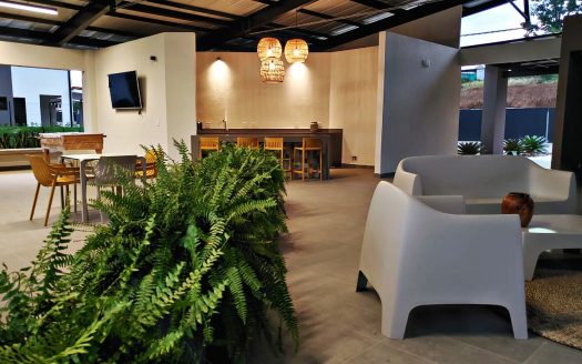 ¡Hermosas casas de 2 plantas en condominio con las mejores amenidades de la zona y donde lo principal es la naturaleza! Lotes desde 200 m2 y precios desde $209.500 Cod.3501