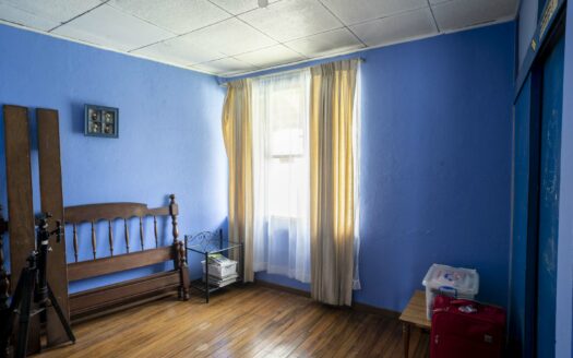Casa en Zapote USO DE SUELO MIXTO: Amplia, cómoda y bien ubicada, ¡ideal para tu familia o Negocio!  cod.5864