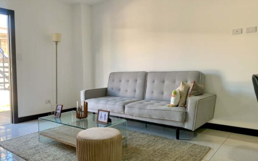 Último apartamento disponible con patio en venta en San Rafael Abajo de Desamparados Cod #5026