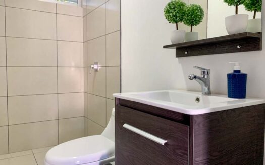 Último apartamento disponible con patio en venta en San Rafael Abajo de Desamparados Cod #5026