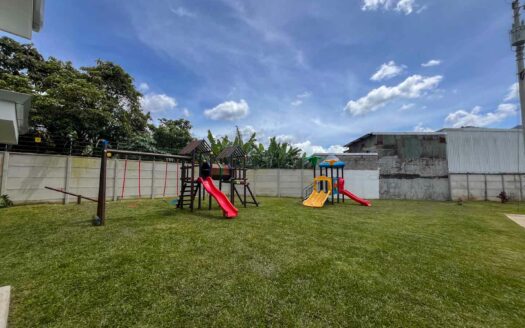 Último apartamento disponible con patio en venta en San Rafael Abajo de Desamparados Cod #5026