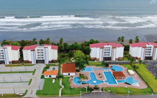 OPORTUNIDAD!!! PENTHOUSE + apartamento 2 en 1!! VISTAS DE BEJUCO PRIMERA LINEA FRENTE AL MAR !! Cod. 139298