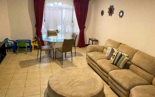 Final del Boulevard de Rohrmoser. Viva en residencial Cerrado, Casa de 2 Plantas, Excelentes Acabados, Ubicación estratégica.300 m2 de Construcción . PRECIO NEGOCIABLE Cod: 6279