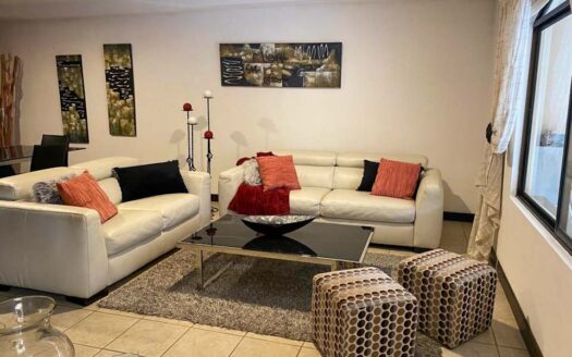 Final del Boulevard de Rohrmoser. Viva en residencial Cerrado, Casa de 2 Plantas, Excelentes Acabados, Ubicación estratégica.300 m2 de Construcción . PRECIO NEGOCIABLE Cod: 6279