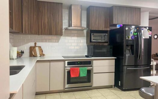 Final del Boulevard de Rohrmoser. Viva en residencial Cerrado, Casa de 2 Plantas, Excelentes Acabados, Ubicación estratégica.300 m2 de Construcción . PRECIO NEGOCIABLE Cod: 6279