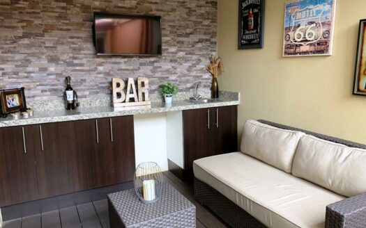 Escazu. Bello Horizonte: Disfrute DE SU NUEVO HOGAR!, Hermosa Casa en Condominio Alto Prado, excelentes acabados,4 hab-Oportunidad $242.000 Precio Negociable Cod.6421