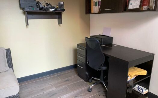 Escazu. Bello Horizonte: Disfrute DE SU NUEVO HOGAR!, Hermosa Casa en Condominio Alto Prado, excelentes acabados,4 hab-Oportunidad $242.000 Precio Negociable Cod.6421