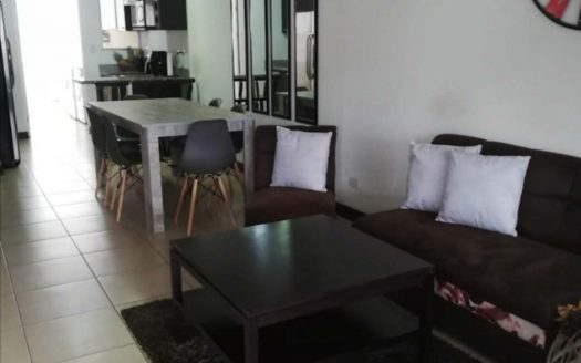 Venta de apartamento en condominio San Jose, Alajuelita- Sala
