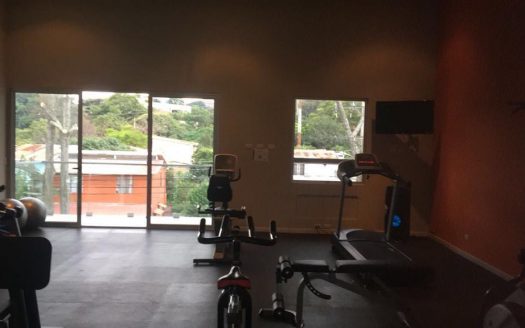 28179.Se vende Hermoso Apartamento en San Rafael de Escazú, con acabados modernos de 2 habitaciones.