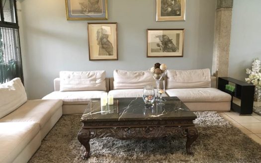 28866.Se vende Hermosa casa independiente, de 2 plantas, en Los Laureles, Escazú!