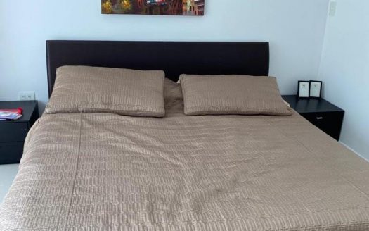 Alquiler de apartamento en Escazú, 2 dormitorios. $1.550 Amoblado!! COD 33730