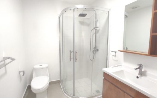 Alquiler Apartamento en SABANA Norte, a pasos del Parque, Espacioso y Moderno, 2 habitaciones. COD 38268