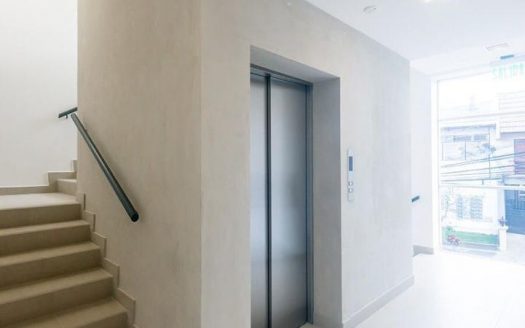 Alquiler Apartamento en SABANA Norte, a pasos del Parque, Espacioso y Moderno, 2 habitaciones. COD 38268