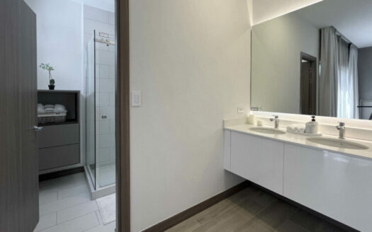 Estrene su casa NUEVA en Condominio en Santa Ana, Pague la prima fraccionada!!! desde US$258,000 Cód 47018