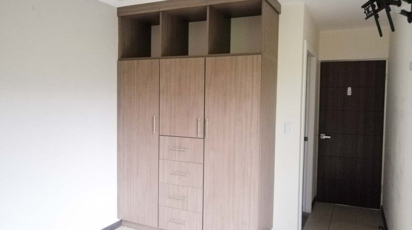 Apartamento en Venta Heredia, Ulloa- Habitación principal