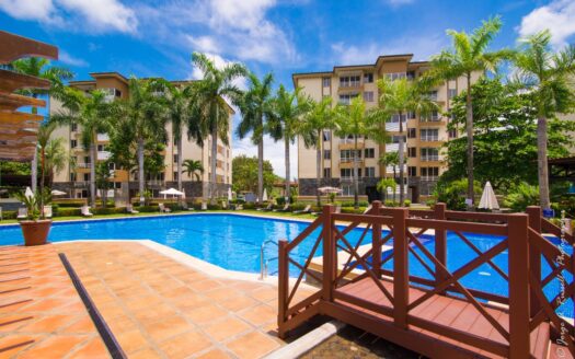 🌴 Condominio en Costa Linda Jacó – Primer piso con amplia terraza | Mejor precio $153.000 Cod. 146493