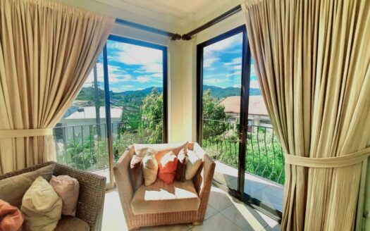 Amplia y espectacular casa en Pinares de Curridabat con 600 m2 de construcción #62115