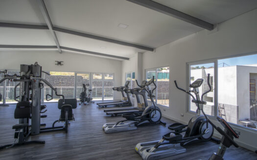 PRECIOSA CASA EN ESCAZU $310,000.00!! En condominio con espectaculares amenidades . COD 74511