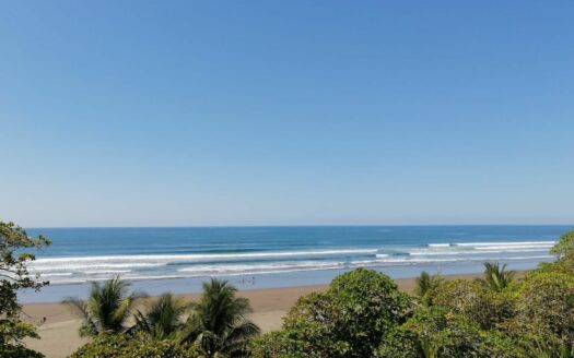 OPORTUNIDAD!!! PENTHOUSE + apartamento 2 en 1!! VISTAS DE BEJUCO PRIMERA LINEA FRENTE AL MAR !! Cod. 139298