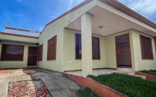 Casa en Venta Cartago, Taras- Entrada