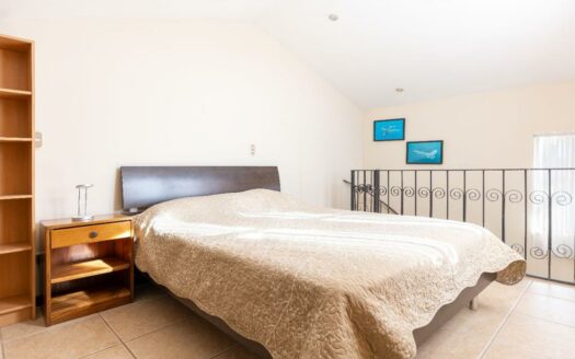 Curridabat: Espectacular casa en Altamonte, lote 638m2  #89131