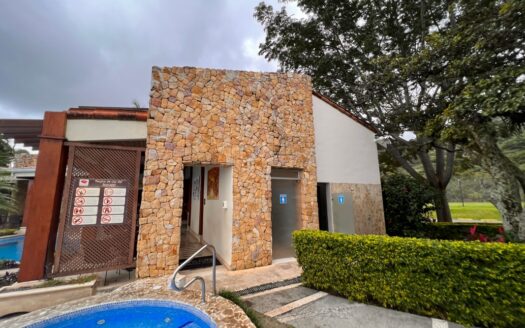 Apartamento en AVALON Santa Ana, con electrodomésticos y amoblado!! Listo para vivir, rentar o colocar en Airbnb! COD#93186