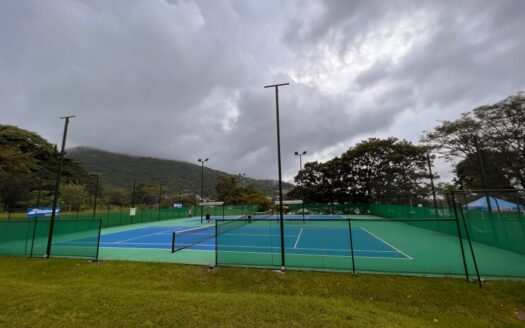 Apartamento en AVALON Santa Ana, con electrodomésticos y amoblado!! Listo para vivir, rentar o colocar en Airbnb! COD#93186