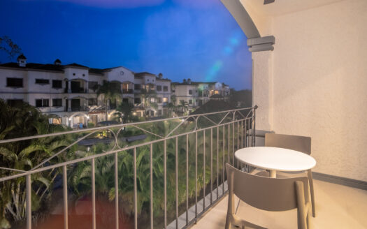 Brand New Apartment 1BR 1BTH for Sale in Tamarindo COD:95263