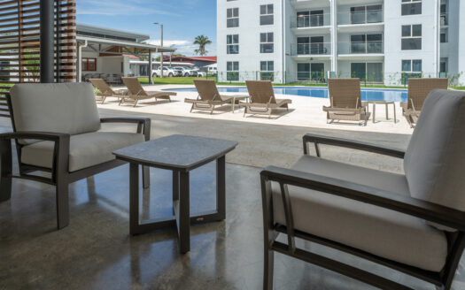 Apartamento Semi Amueblado con Vista al Mar en Condominio Viva Jacó. Código 957362