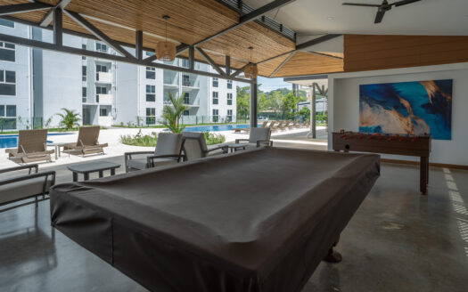 Apartamento Semi Amueblado con Vista al Mar en Condominio Viva Jacó. Código 957362