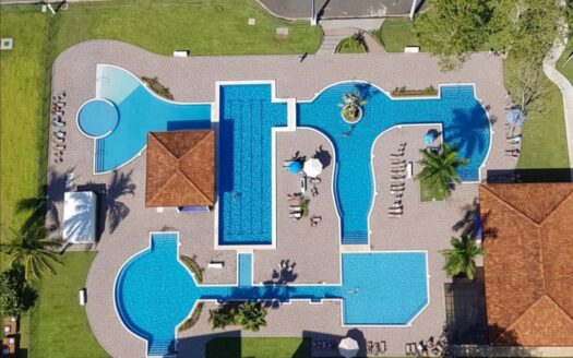 OPORTUNIDAD!!! PENTHOUSE + apartamento 2 en 1!! VISTAS DE BEJUCO PRIMERA LINEA FRENTE AL MAR !! Cod. 139298