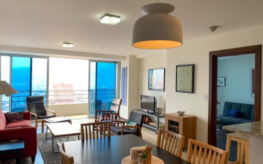 Exclusivo apartamento en venta, 3 Habitaciones en Paseo Colón, vistas impresionantes desde el piso 24 COD#100765