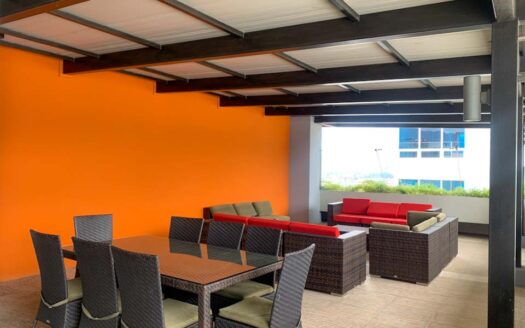 Exclusivo apartamento en venta, 3 Habitaciones en Paseo Colón, vistas impresionantes desde el piso 24 COD#100765