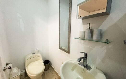 Maravillosa Casa en Venta- Guacalillo Puntarenas- A solo 10 minutos de la playa. Precio: $190 000- Código: 111054