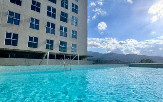 Viva a pasos del parque de La Sabana en apartamento tipo estudio en alquiler, Sabana Oeste, amueblado, nuevo con Terraza! COD#C112609