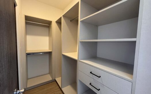 Preciosa Casa En Venta Nueva En Santa Ana Centro, Moderna Y Con Amenidades Exclusivas. Cod. 116032