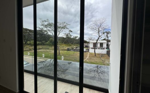 Preciosa Casa En Venta Nueva En Santa Ana Centro, Moderna Y Con Amenidades Exclusivas. Cod. 116032