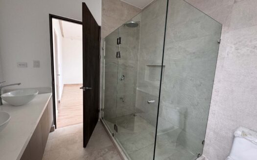 Preciosa Casa En Venta Nueva En Santa Ana Centro, Moderna Y Con Amenidades Exclusivas. Cod. 116032