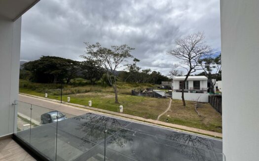 Preciosa Casa En Venta Nueva En Santa Ana Centro, Moderna Y Con Amenidades Exclusivas. Cod. 116032