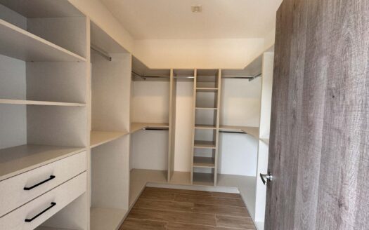 Preciosa Casa En Venta Nueva En Santa Ana Centro, Moderna Y Con Amenidades Exclusivas. Cod. 116032