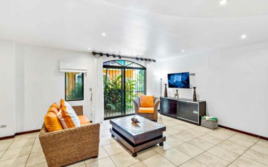 Opportunity in Tamarindo! 3-Bedroom Condo Just 10 Minutes from the Beach – Condominio de 3 Habitaciones a Solo 10 Minutos de la Playa.cod.117107