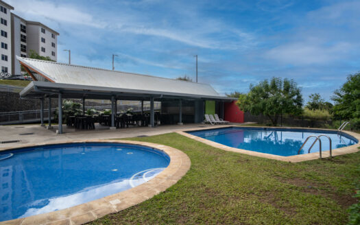 Apartamento en Preventa en Condominio Cipreses de Granadilla Cod 120297