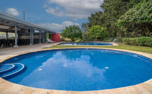 Apartamento en Preventa en Condominio Cipreses de Granadilla Cod 120297