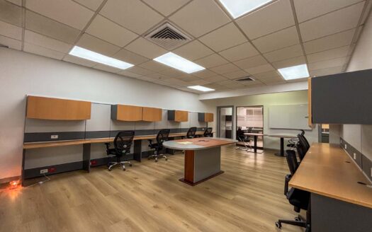 Oficina en Alquiler en San Pedro, Oficentro del Este, Ubicación Estratégica cod.125667
