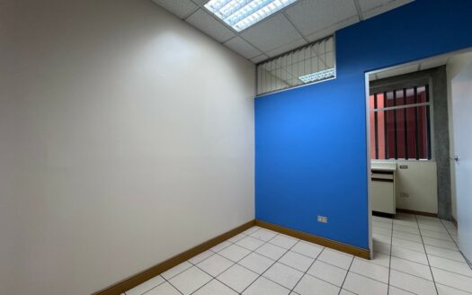 Curridabat: Edificio Comercial en Venta! Ideal Para Oficinas/Centro Medico/ Call Center. #127441