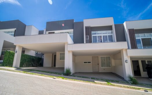 Oportunidad Preventa en Belén!!! Solamente 125 unid. Desde $260,000 el Mod. B (160m2 const.) / Mod. A (187.5m2 const.). Cod. 129294