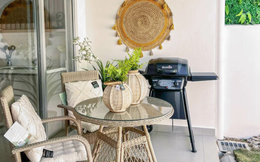 Oportunidad Preventa en San Joaquín!!! Casa de 2 niveles (3hab, 2.5 baños, 2 parqueos) Precios Desde $189,900 el Mod. Altea (128m2 const.) . Cod. 129841