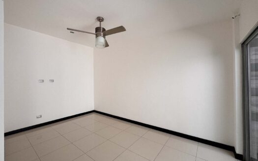 🏡 Casa en Venta en Santa Ana, Esquinera en Condominio con Acabados de Lujo. Cod. 132314