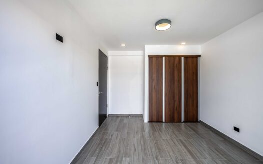 Casa Para Estrenar en Venta en El Coyol, Alajuela, en Condominio con Piscinas y Amenidades. COD. 132672