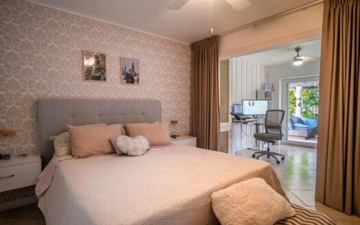 Venta de Casa de 1 planta (Lote: 507 m2.) Ubicada en Ciudad Cariari. 3 hab – 2 baños – 3 parqueos. Cod. 133378